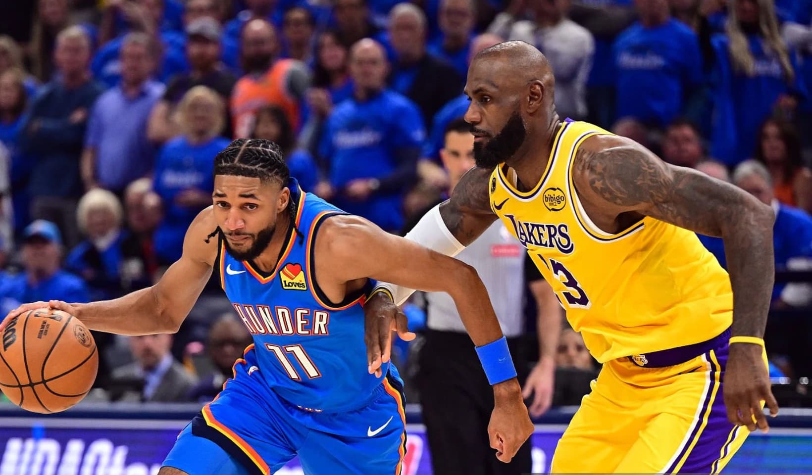 NBA Playoffs: ოკლაჰომა სიტი თანდერი და დეტროიტ პისტონსი სერიებს გამარჯვებით იწყებენ