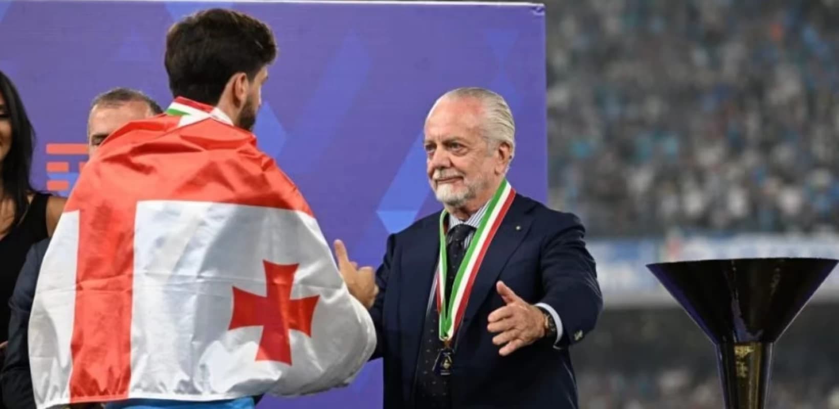 დე ლაურენტისი კვარაცხელიას აგენტებს აჩქარებს - შეხვედრა რაც შეიძლება მალე უნდა დაინიშნოს