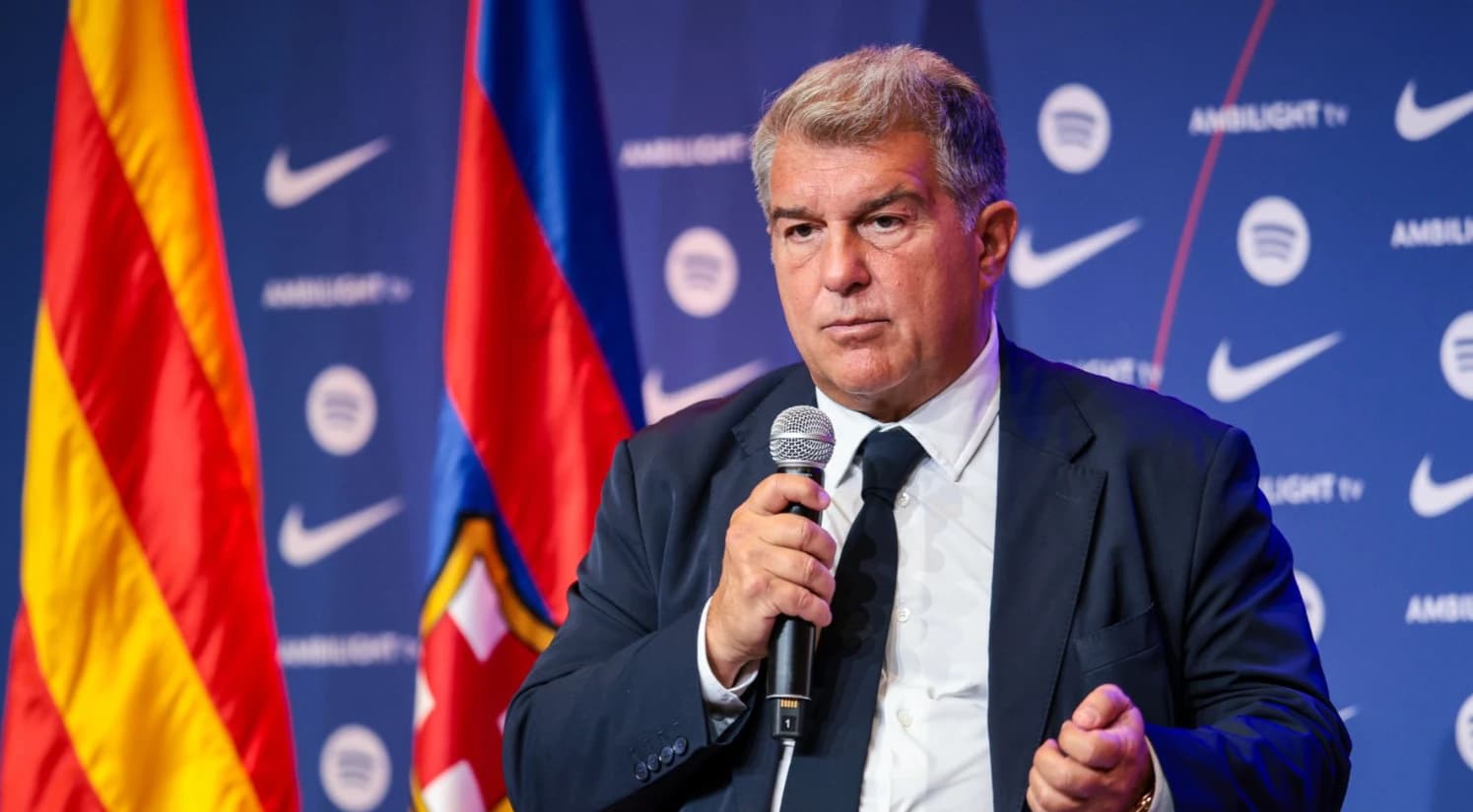 "პელე, მარადონა, მესი? არა, ნომერ პირველი სხვა არის", - ჟოან ლაპორტამ საუკეთესო ფეხბურთელი დაასახელა